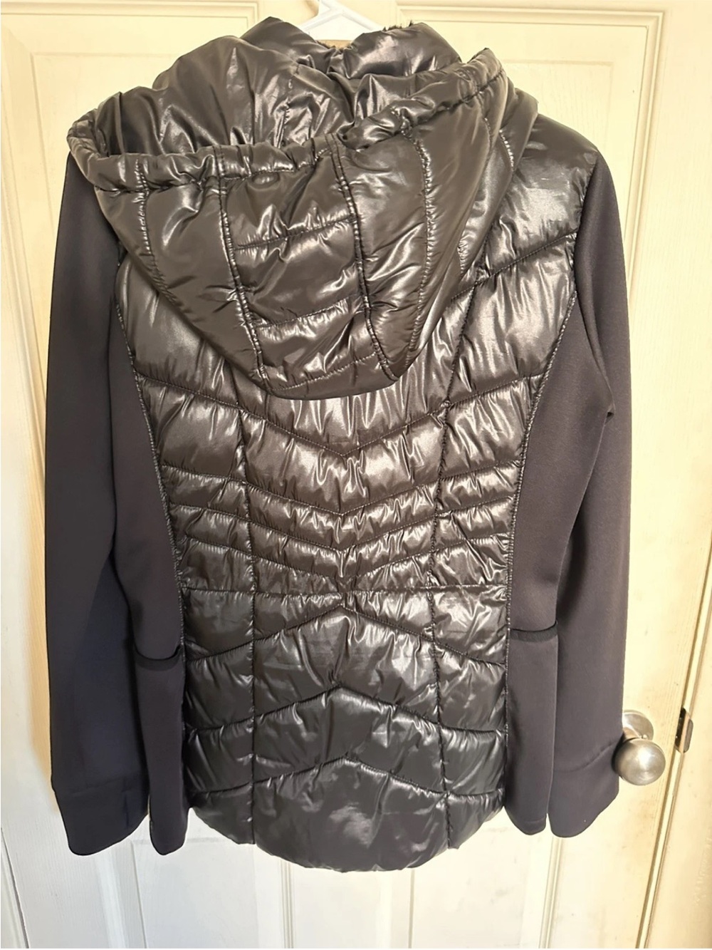 Calvin Klein performance Black Quilted Hooded  Jacket size Medium - Picture 3 of 7